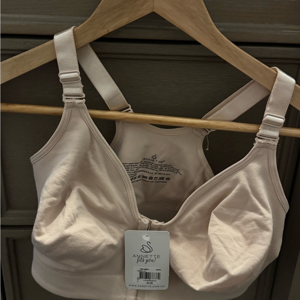NWT Annette Post Surgical No Wire Bra 34DD Beige